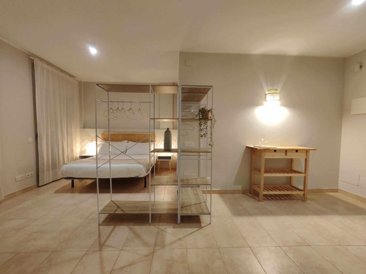 Mazi Apartments Havana 마타로 외부 사진