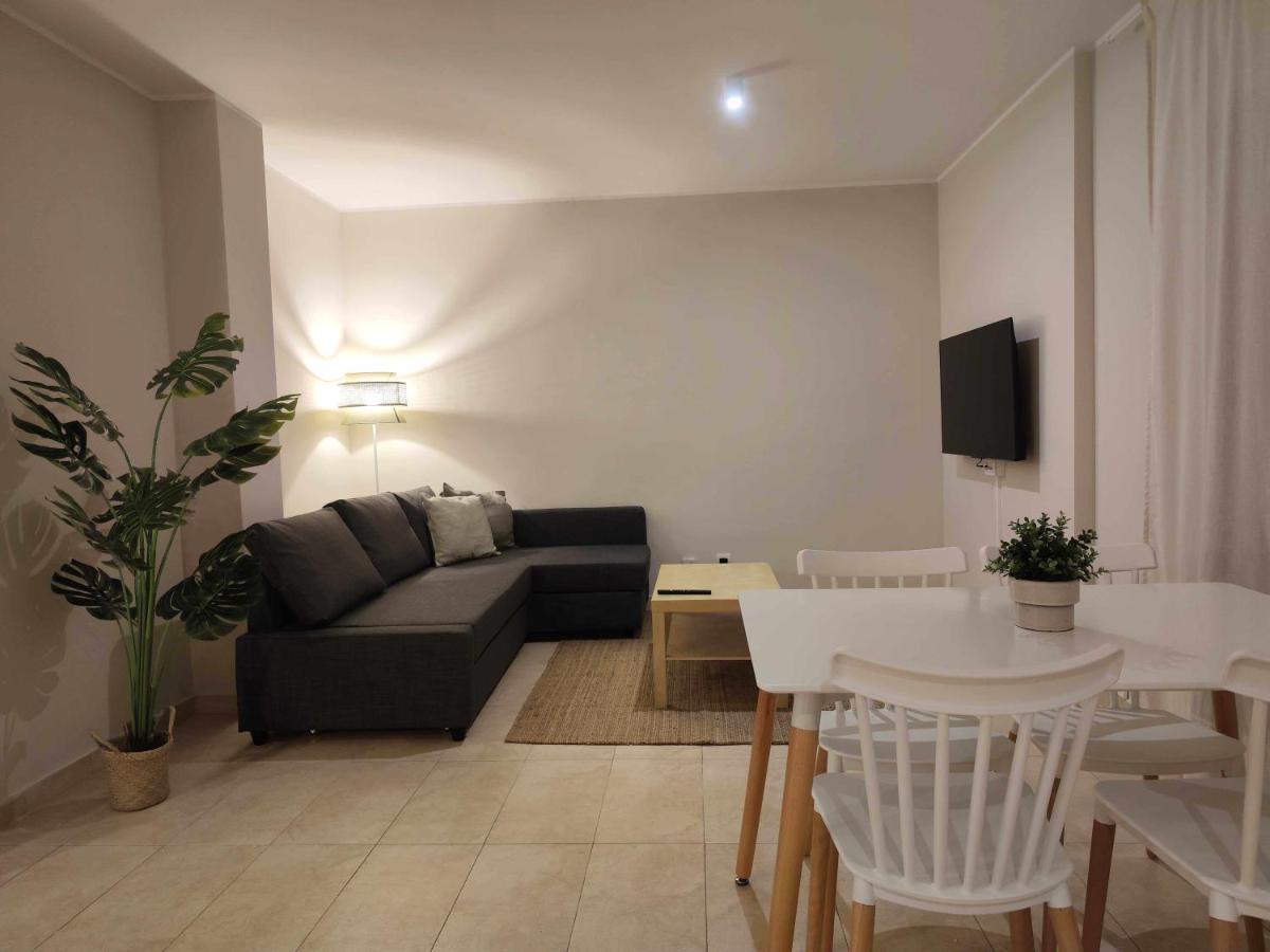 Mazi Apartments Havana 마타로 외부 사진