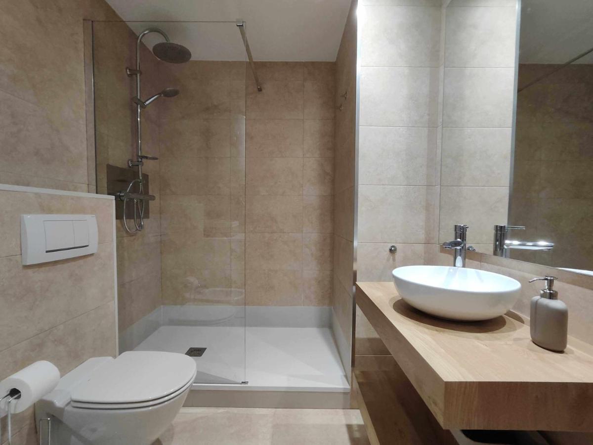 Mazi Apartments Havana 마타로 외부 사진