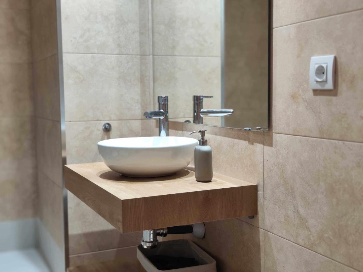 Mazi Apartments Havana 마타로 외부 사진