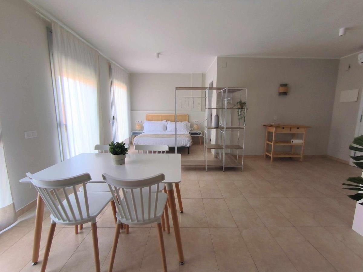 Mazi Apartments Havana 마타로 외부 사진