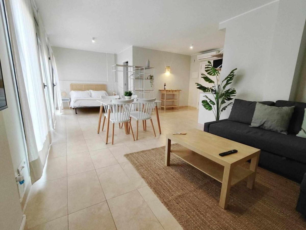 Mazi Apartments Havana 마타로 외부 사진
