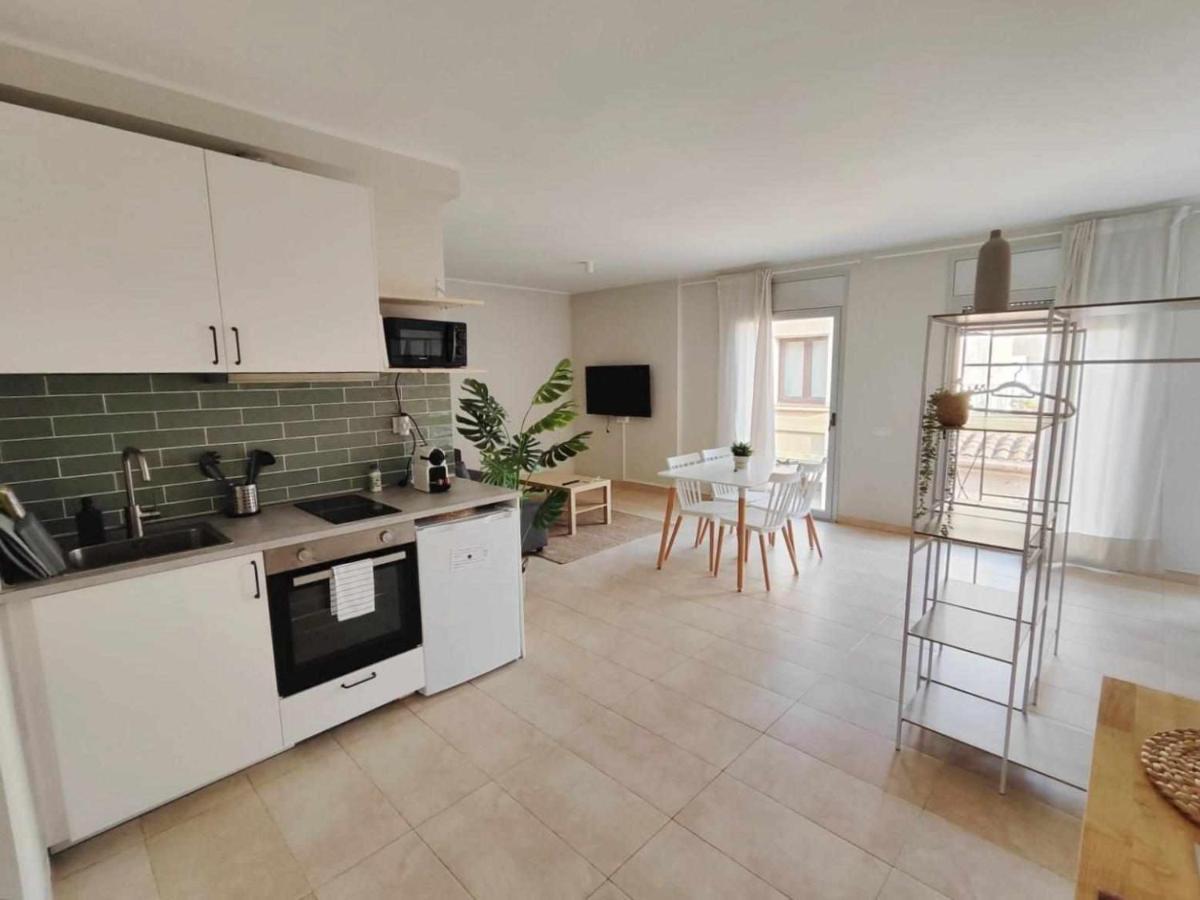 Mazi Apartments Havana 마타로 외부 사진