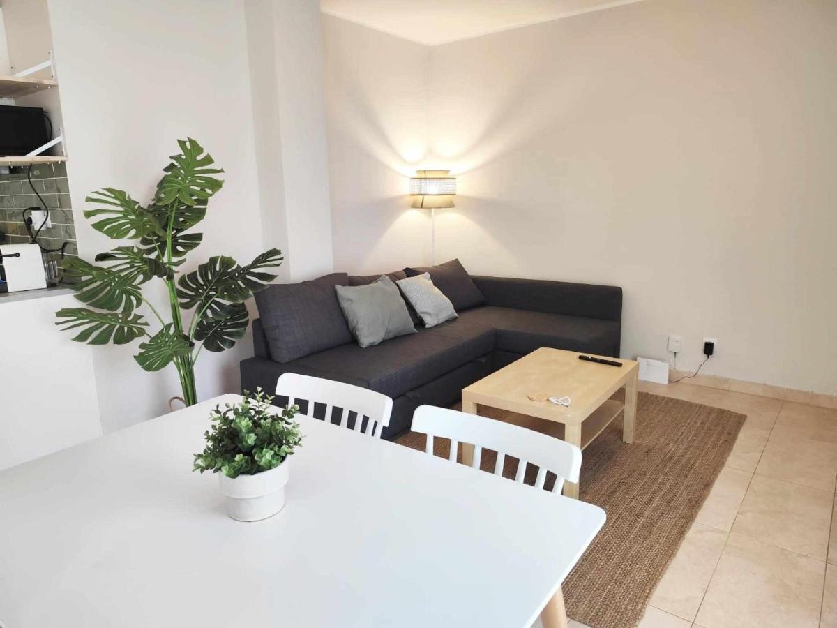 Mazi Apartments Havana 마타로 외부 사진